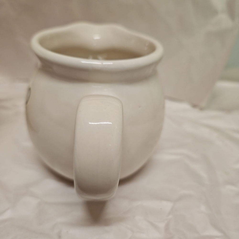 Rae Dunn White Ceramic Scoop and Pour Sugar And Creamer Set Like New! - Picture 8 of 12